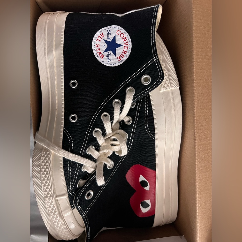 Brand New Commes Des Garçons Converse